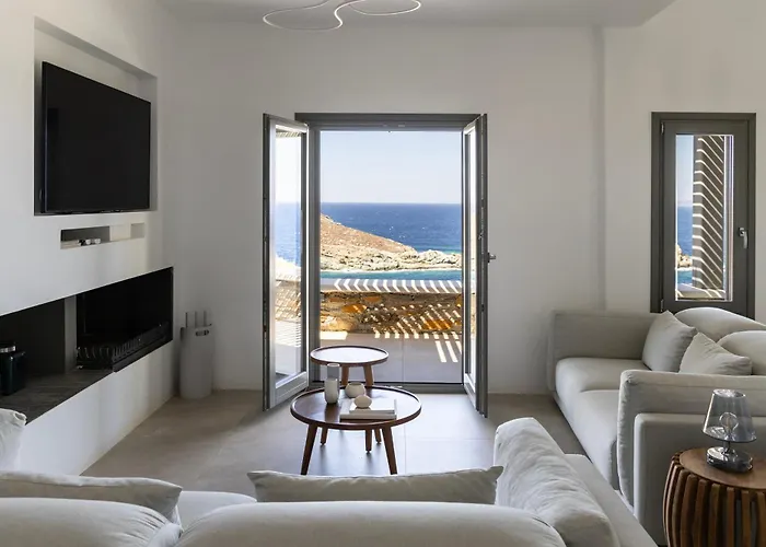 Glaronisi Kea Villa *