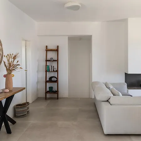 Glaronisi Kea Villa *