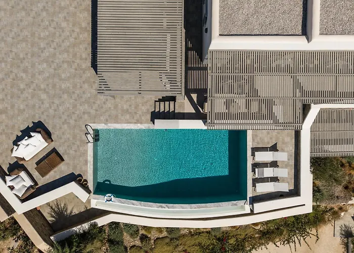 Glaronisi Kea Villa *