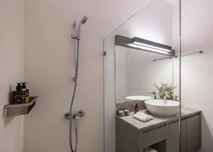 Glaronisi Kea * Otzias