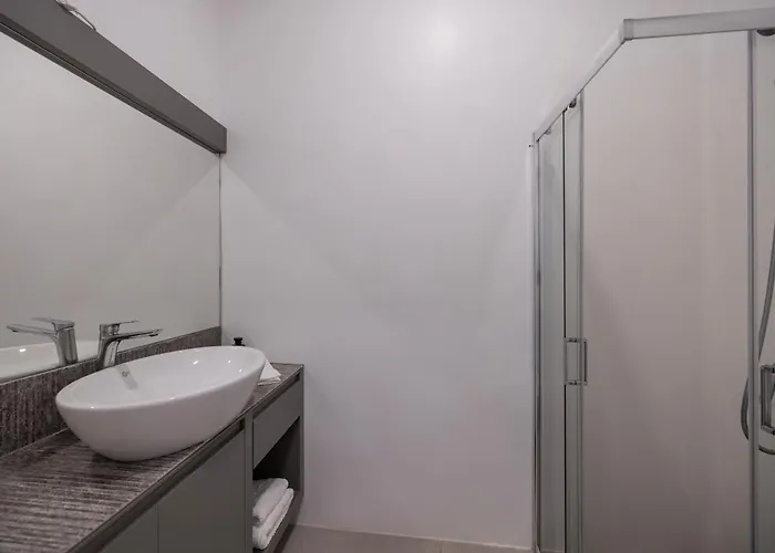 Glaronisi Kea * Otzias